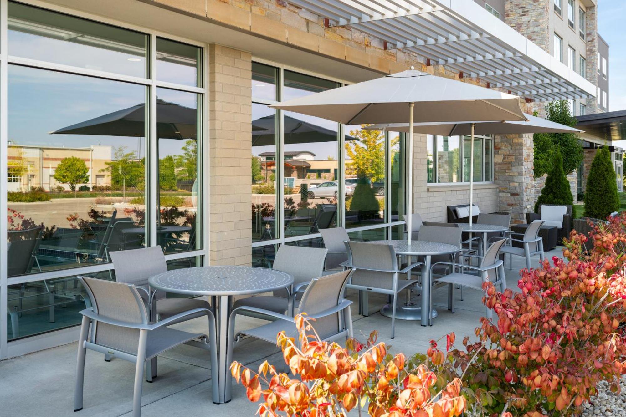 Holiday Inn Express & Suites - Madison West - Middleton By Ihg Kültér fotó
